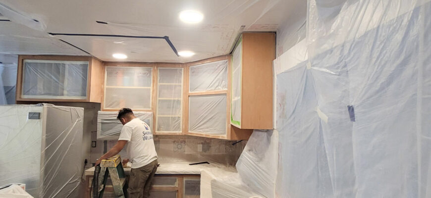 5 Reasons to Paint Your Kitchen Cabinets
